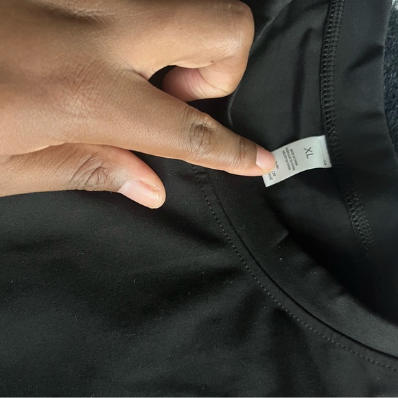 Tracksuit set - Picture 2 of 7